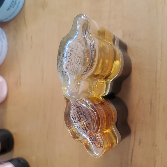 OSCAR DE LA RENTA 2 Eau de Toilette Spray, 1 oz , 98 % Full & 1.7 fl 55% full - Picture 8 of 15